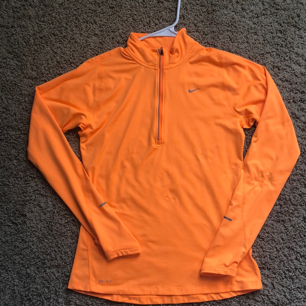 Women’s Nike Dri-fit 1/4 zip